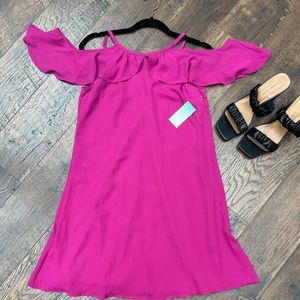 Bright pink summer dress! 👗